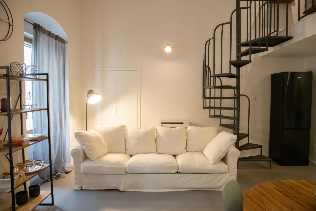 Casa Sant'Orsola - Appartamento Nella Citta Antica Мольфетта Экстерьер фото